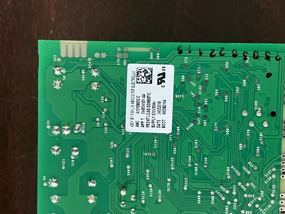 Frigidaire Electrolux A10169002 785701-01 Washer Control Board AZ27783 | KM137