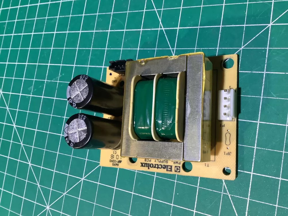 Electrolux 316535201 Range Control Board Power Supply AZ133557 | NR502