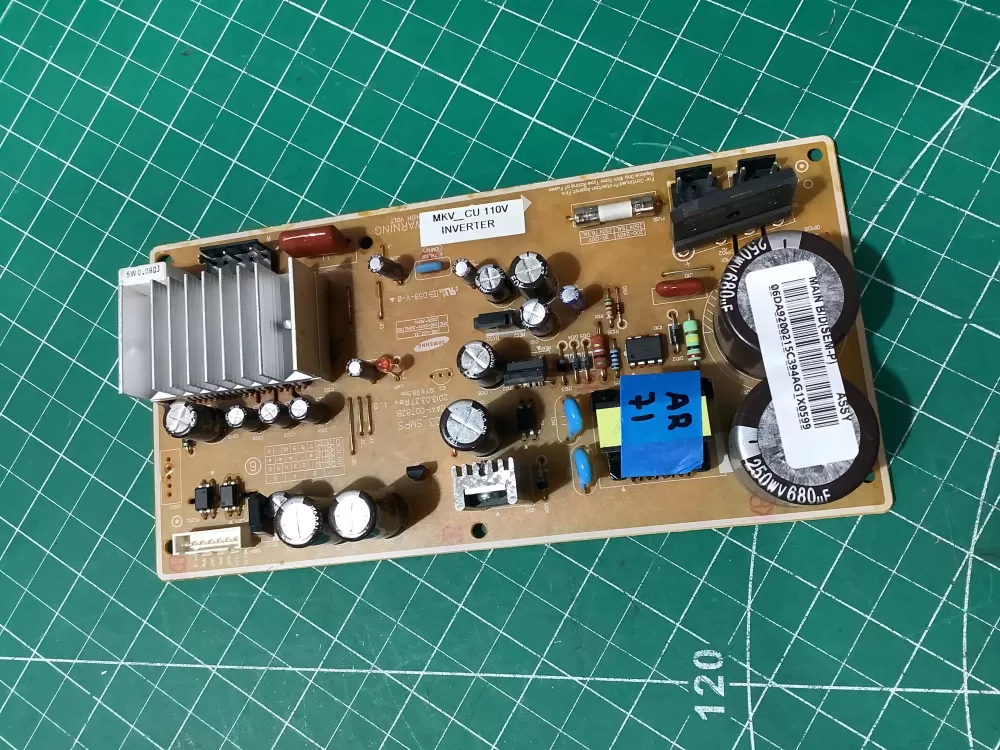Samsung DA94-00680A DA92-00215C Refrigerator Control Board AZ193551 | AR71