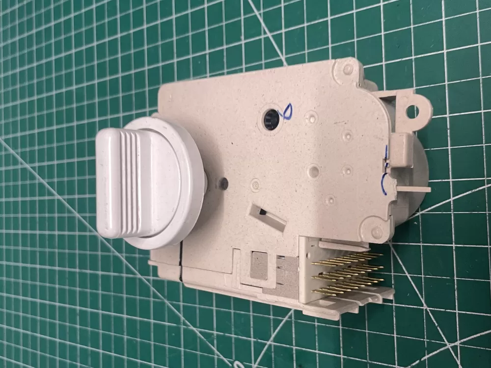 Frigidaire  GE  Kenmore 131758600B Washer Timer