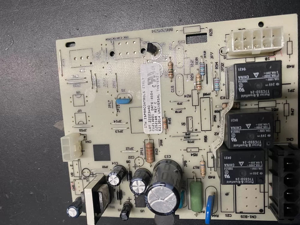 Whirlpool  KitchenAid  Kenmore 2252189 W10135090 Refrigerator Control Board