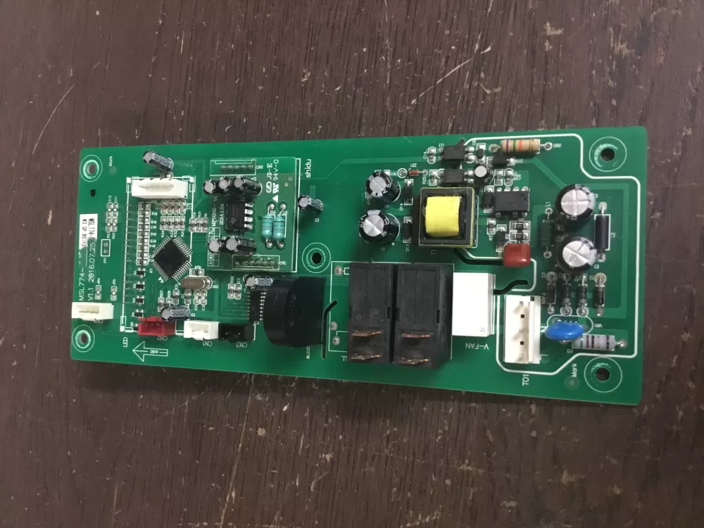 Frigidaire  5304506032  2014124 Microwave CONTROL BOARD