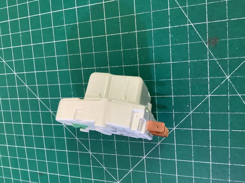 Whirlpool Kenmore W10822278 Refrigerator Defrost Timer AZ203349 | NR364