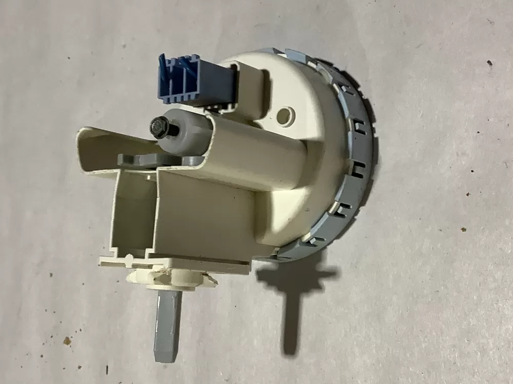 Amana  Kenmore  Maytag  Whirlpool W10268912 WPW10268912 Washer Water Level Pressure Switch