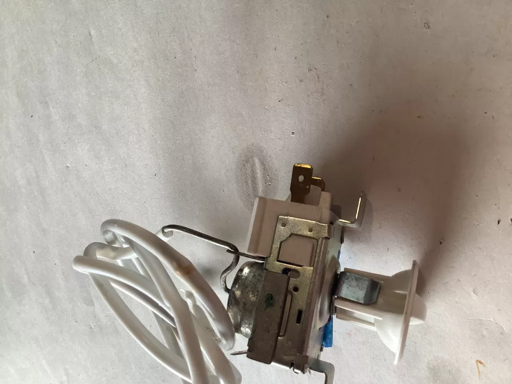 Westinghouse PS8769007 Thermostat Cold Control AZ148950 | SL176