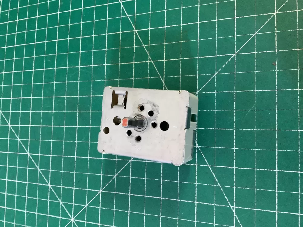 GE  Hotpoint  General Electric WB24T10025  164D1816P012  769692  AH236750  AP2024072  EAP236750  PD00001118  PS236750  WB24T10029  164D1816P008  769696  AH236754  AP2024076  EA236754  EAP236754  PD00008555  PS236754 Range Switch Infinite