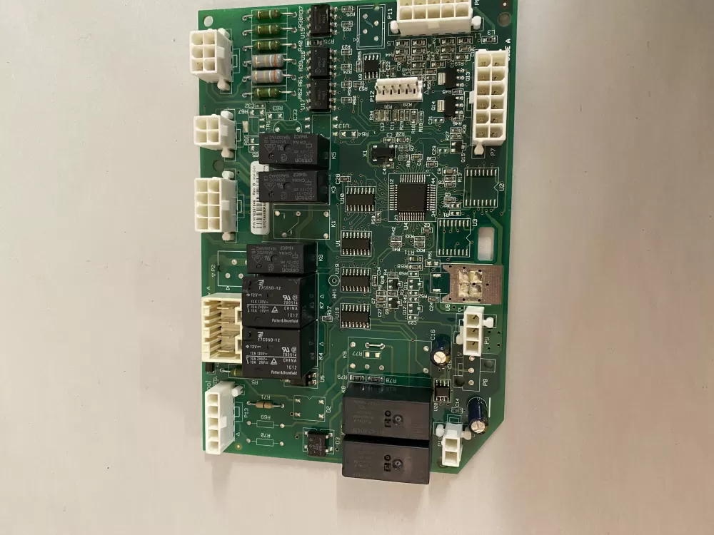Whirlpool  Maytag  KitchenAid AP6018134 W10267646 WPW10267646 PS11751436 Refrigerator Control Board