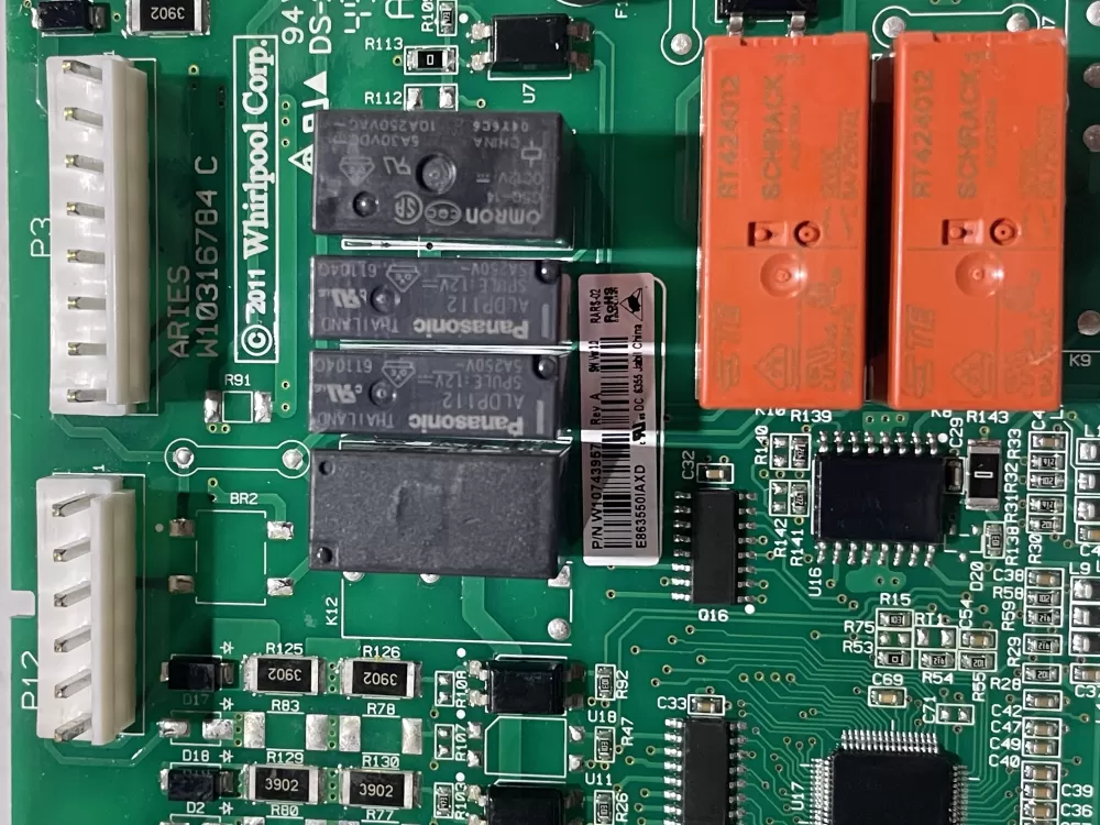 Whirlpool W10743957 Refrigerator Control Board AZ190041 | KM2591