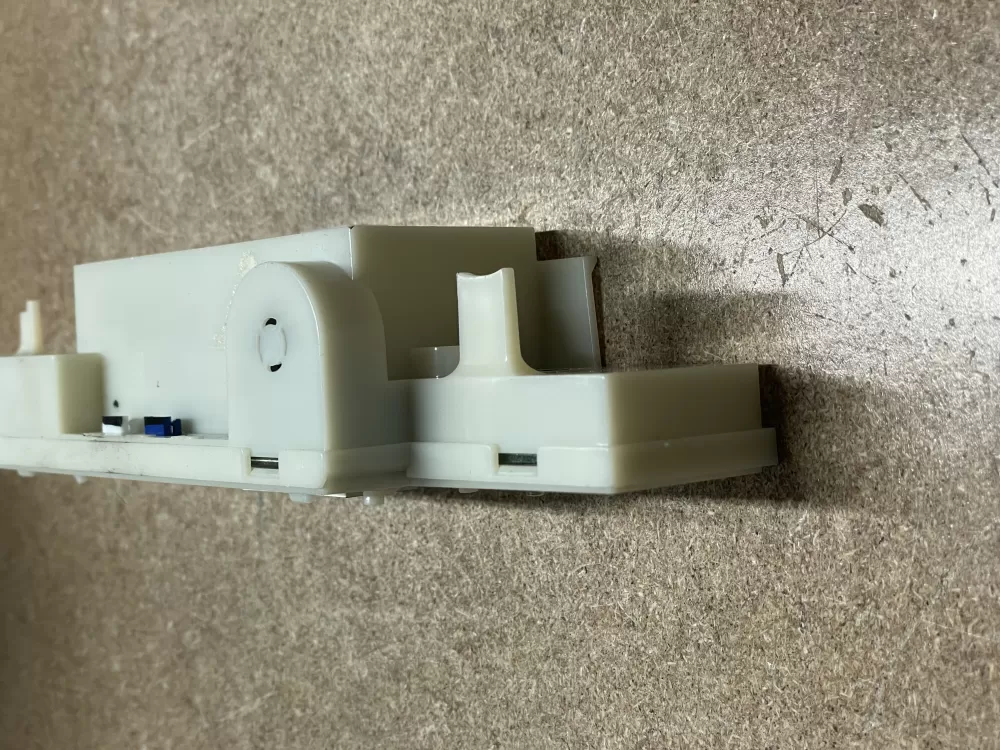 Frigidaire 241739710 Refrigerator Temperature Control Board AZ13159 | KM1102