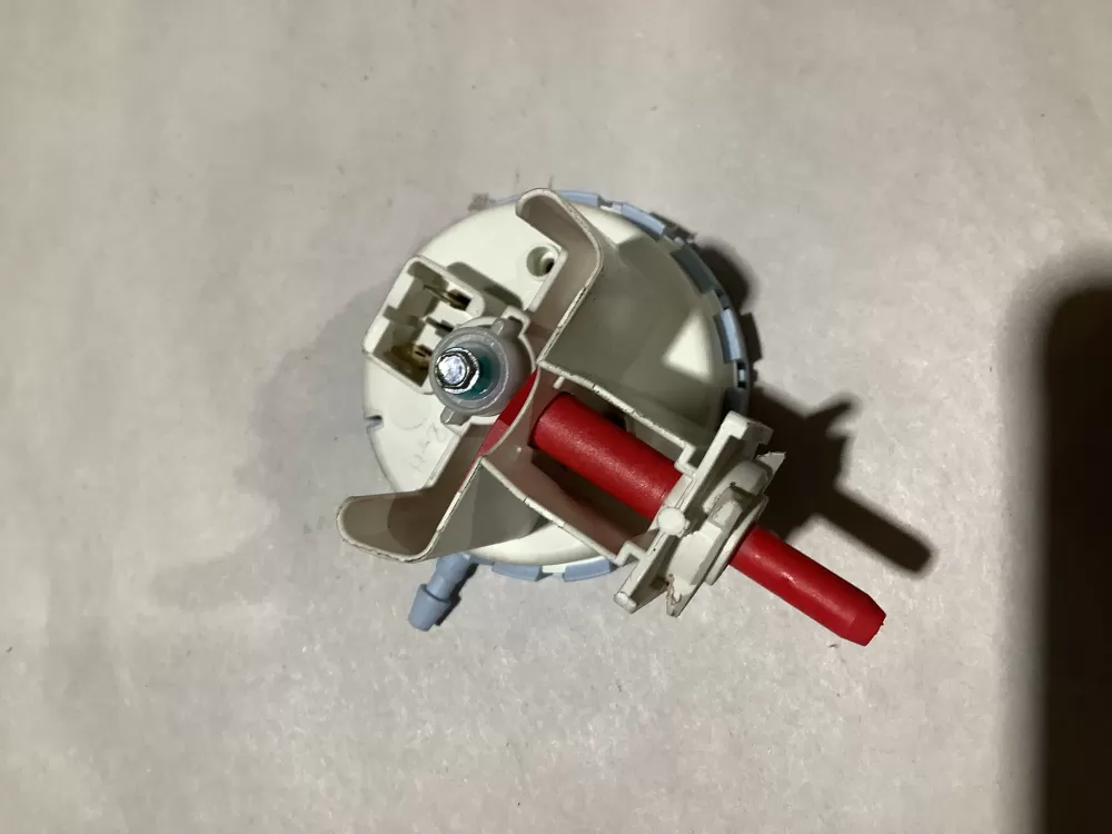 Whirlpool Maytag Kenmore AP6018167 W10268911 WPW10268911 PS11751469 Washer Water Level Pressure Switch