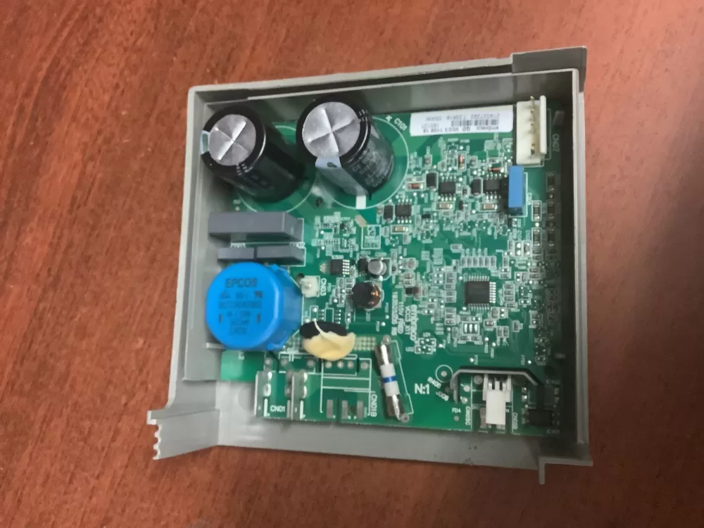 Refrigerator Inverter Board VCC3 1156 QA F 06 241577505 AZ197428 | AR96