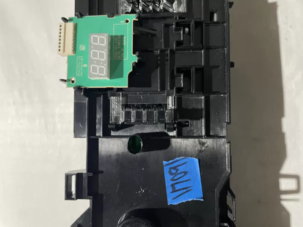 Bosch 0000539932 00674496 Washer Main Control Board AZ202050 | KMV709