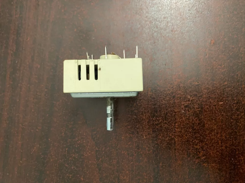 JennAir 7403P831 60  Jenn Air Ran Control Board Infinite Switch AZ91496 | BK1467