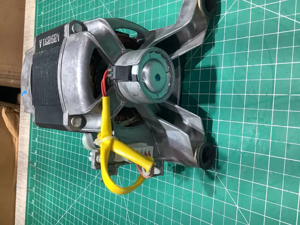 Bosch Whirlpool 9000128518 Washer Drive Motor AZ150203 | SL185