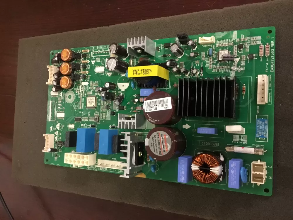 LG EBR73304207 Refrigerator Control Board AZ90227 | NR587