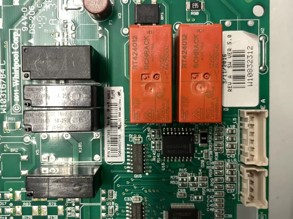 Whirlpool W10811363 W10854027 Refrigerator Control Board AZ214129 | Wm798