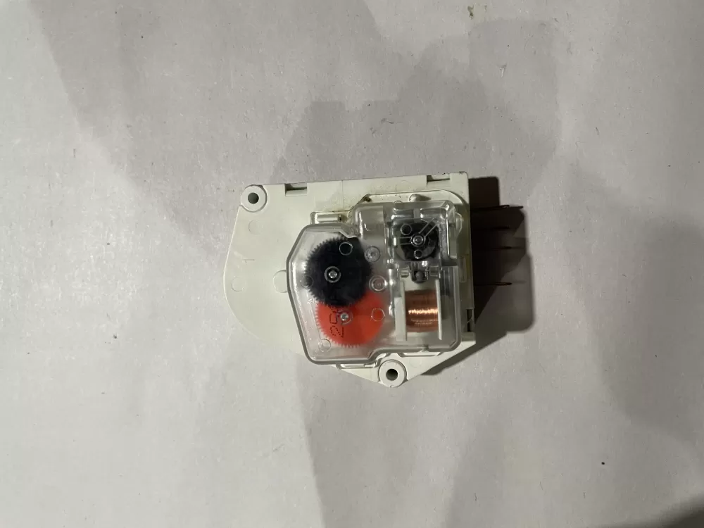 Frigidaire  Whirlpool DBZC-1430-1D5 Refrigerator Defrost Timer