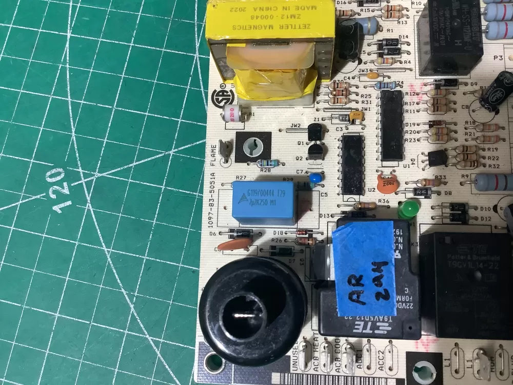 Lennox 1097-83-5051A Furnace Control Board Oem AZ189117 | AR294
