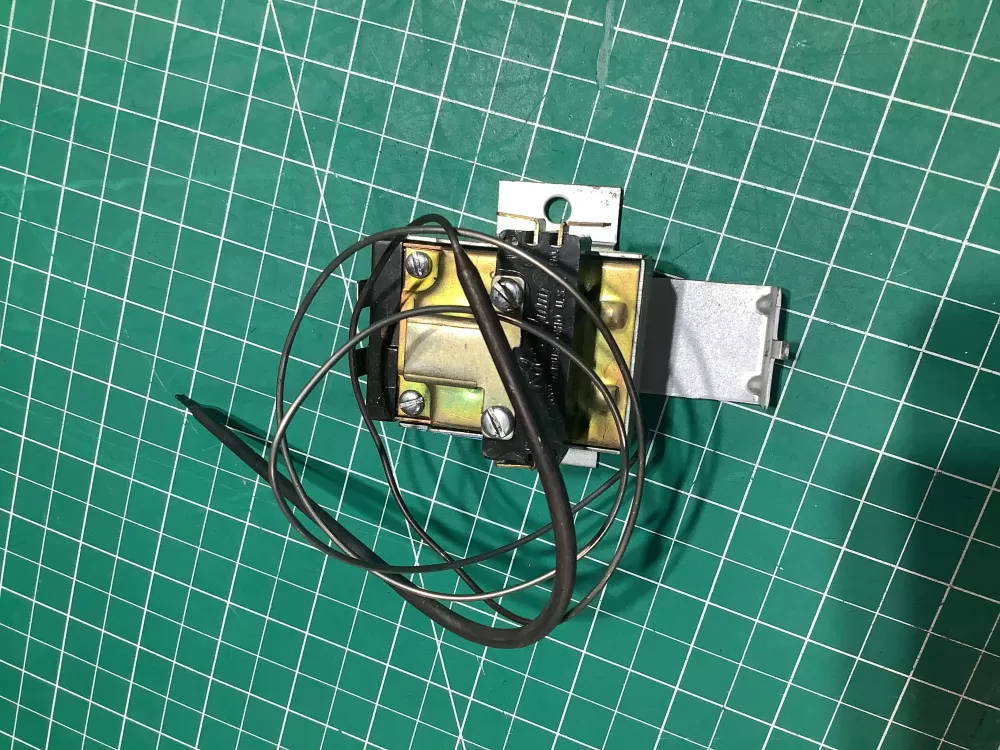 GE EA25 3 24 Range Thermostat AZ159655 | SL128