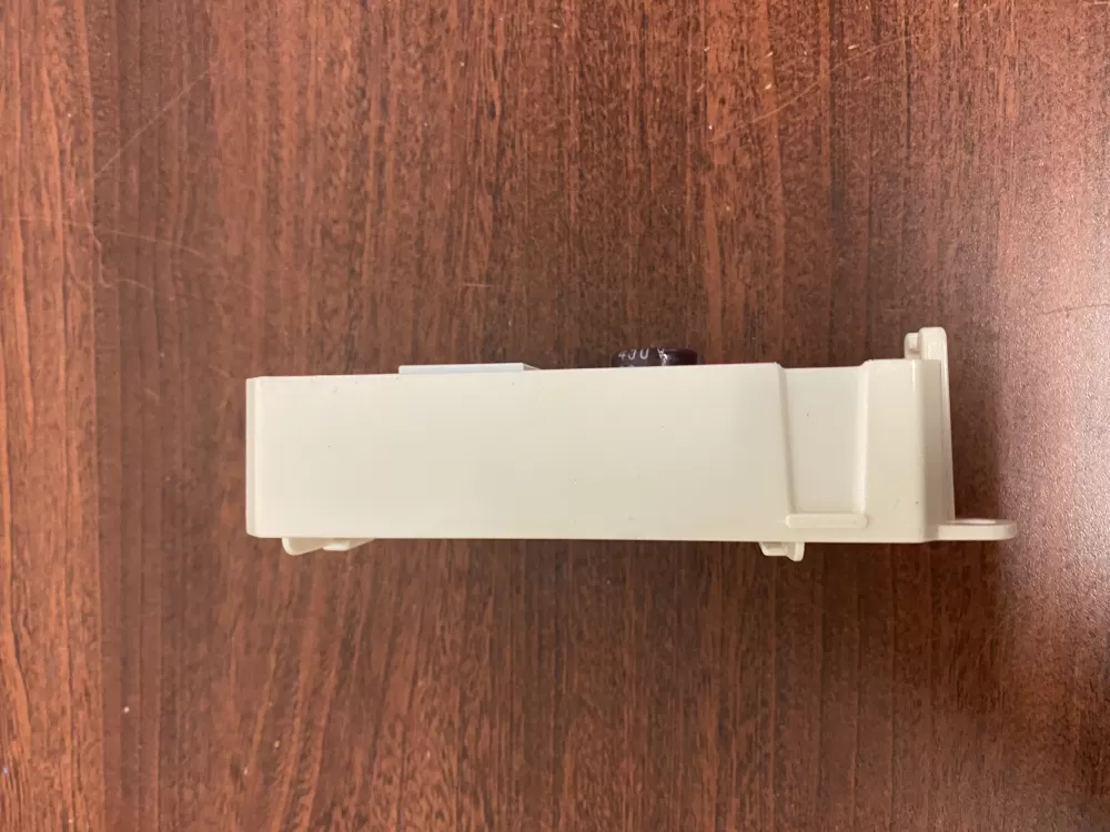 Whirlpool Maytag W10908179 W11399790 Refrigerator Control Board AZ30343 | BK195