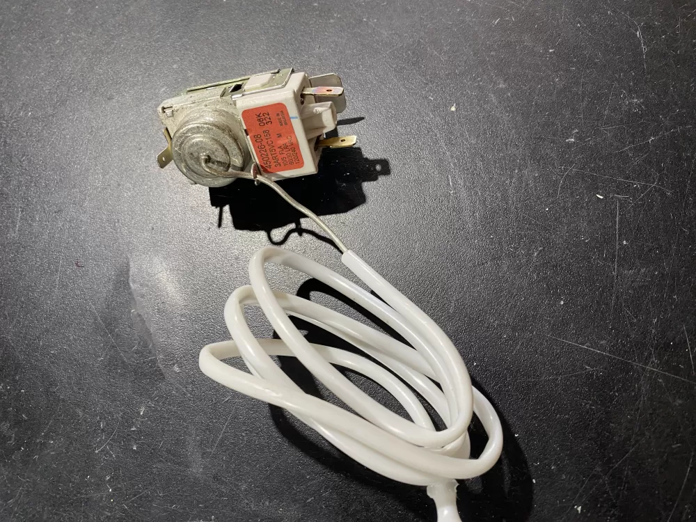 Westinghouse PS8769007 Thermostat Cold Control AZ62967 | BK2060