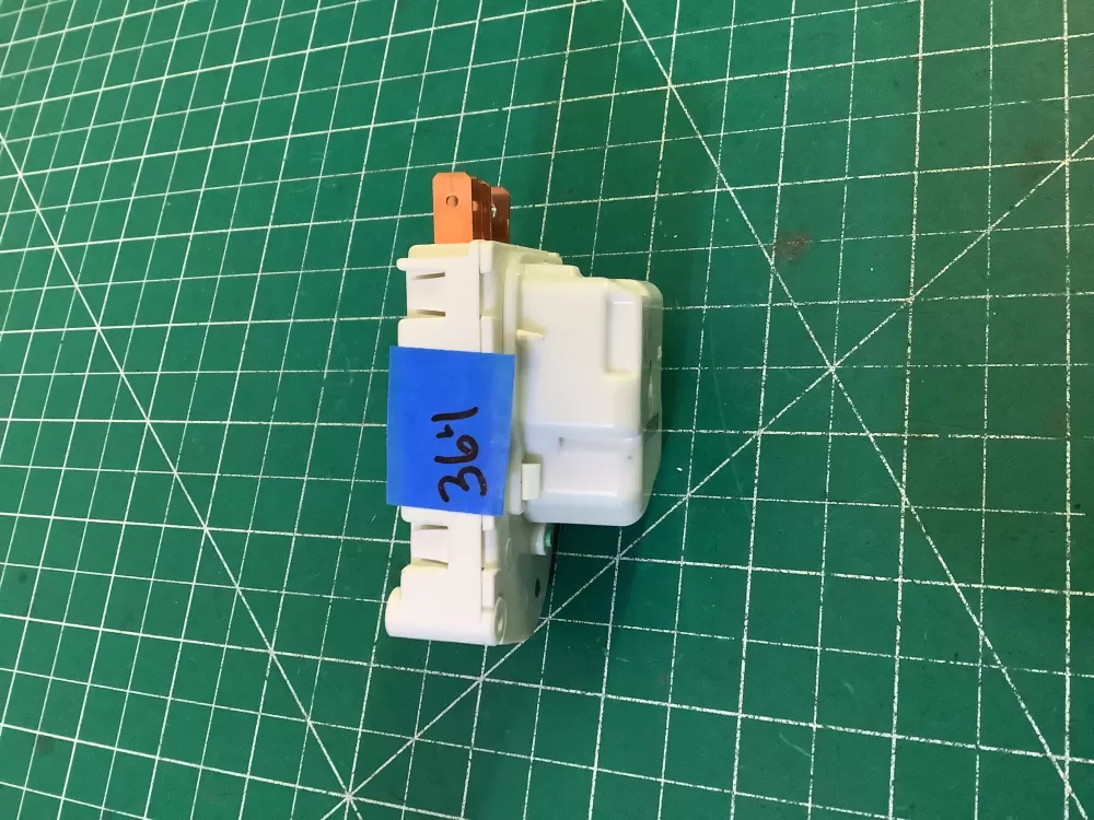 Whirlpool Kenmore W10822278 Refrigerator Defrost Timer AZ203349 | NR364