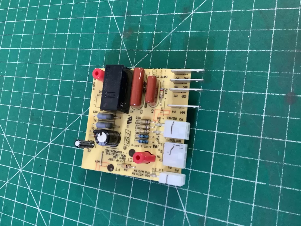 Whirlpool 6105024-REL defrost control board