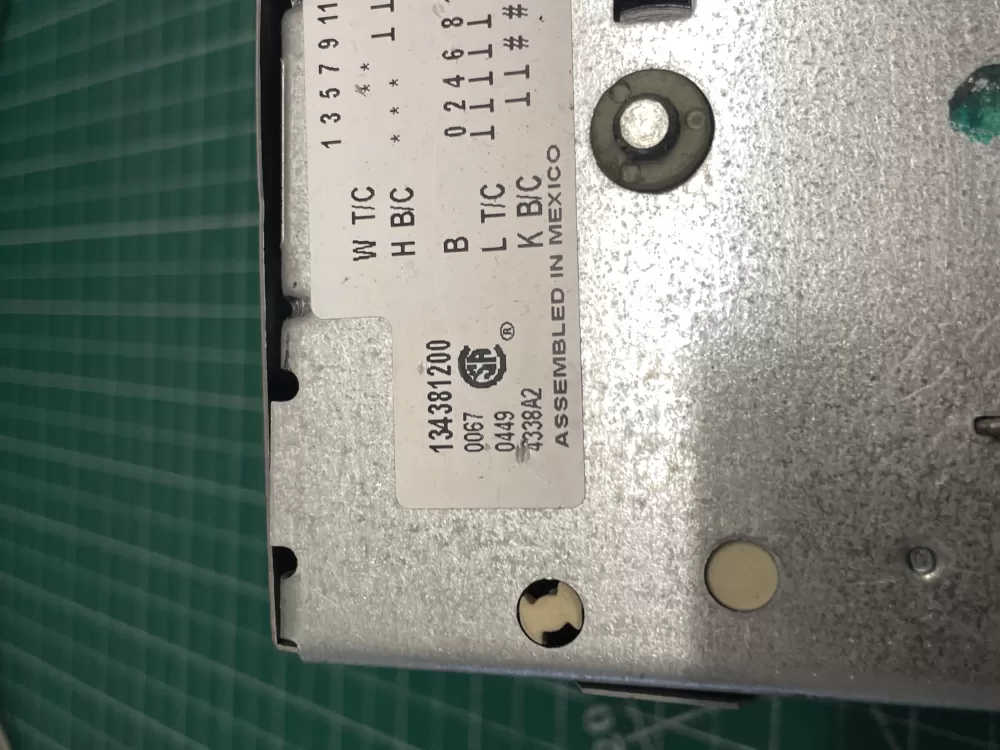 Frigidaire AP3673032 1057059 134381200 PS975801 Washer Timer AZ206089 | Wm2182