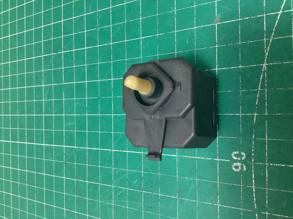 Maytag WP3404233 Dryer Crosley Inglis Start Switch AZ224614 | SLA116