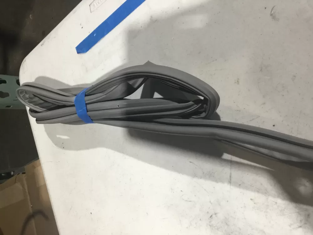 Bosch 683375  00683375  683375  Seal-door