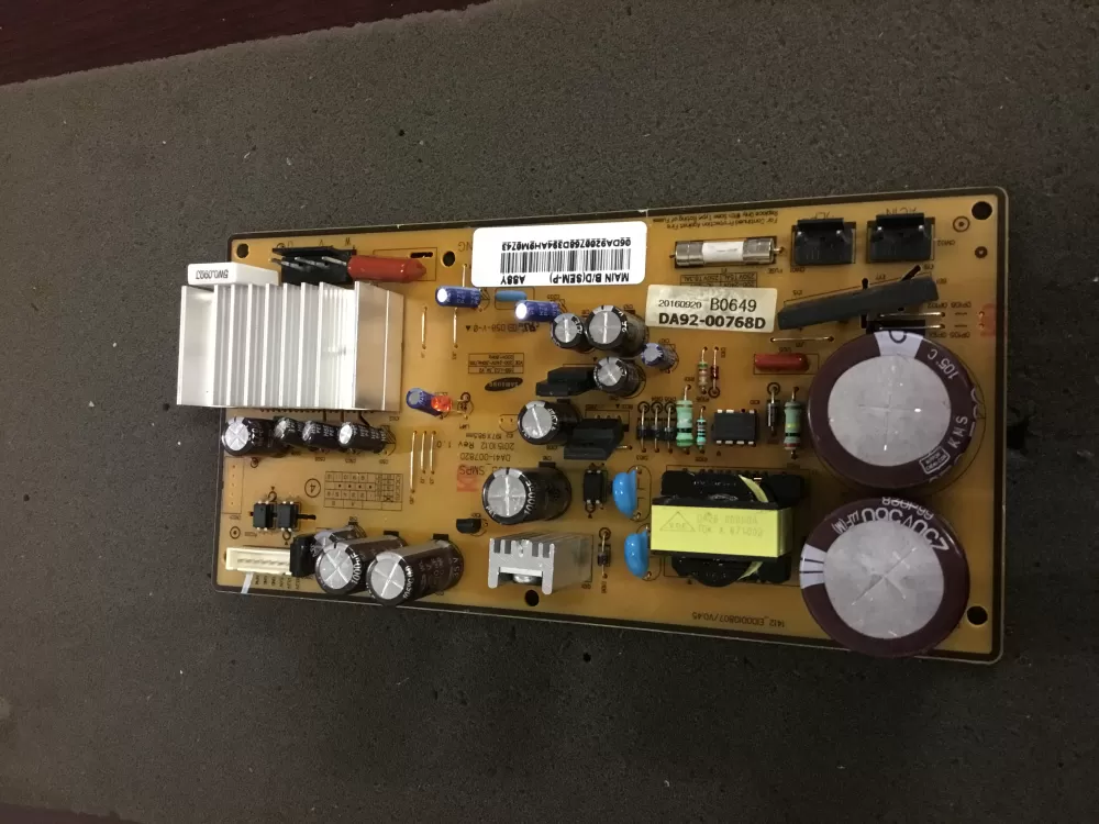 Samsung DA92 00768D Refrigerator Control Board Inverter AZ89564 | NR684