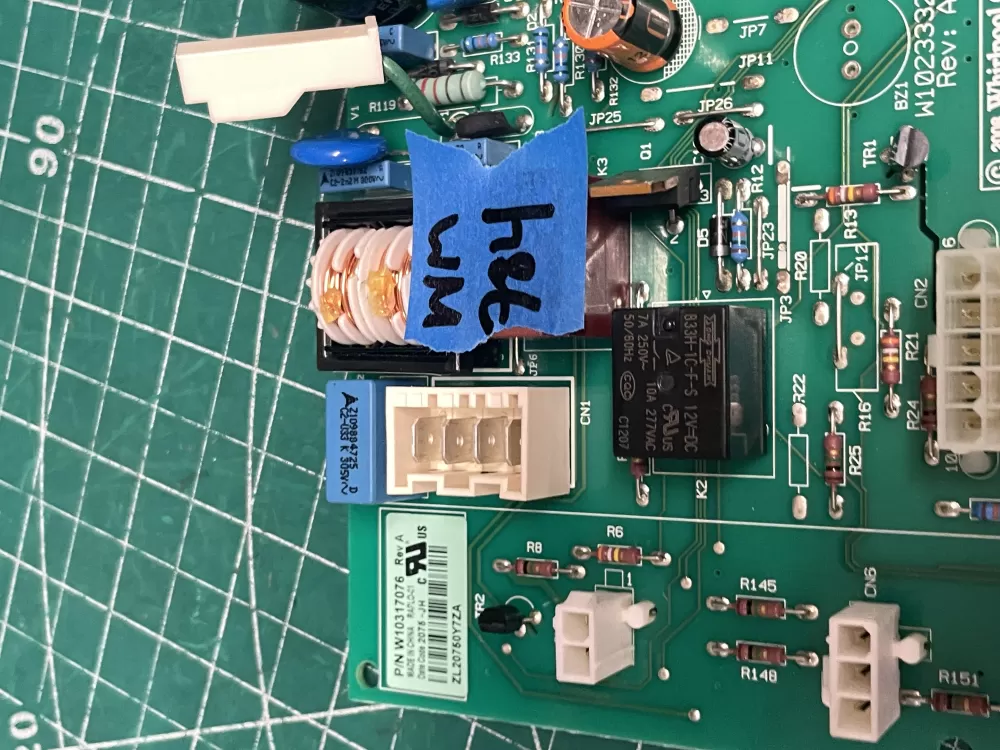 Whirlpool Kenmore W10205552 Refrigerator Control Board AZ212948 | Wm784