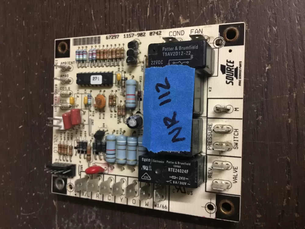 York Coleman 67297 1157 902  Defrost Fits Used Control Board AZ23456 | NR112