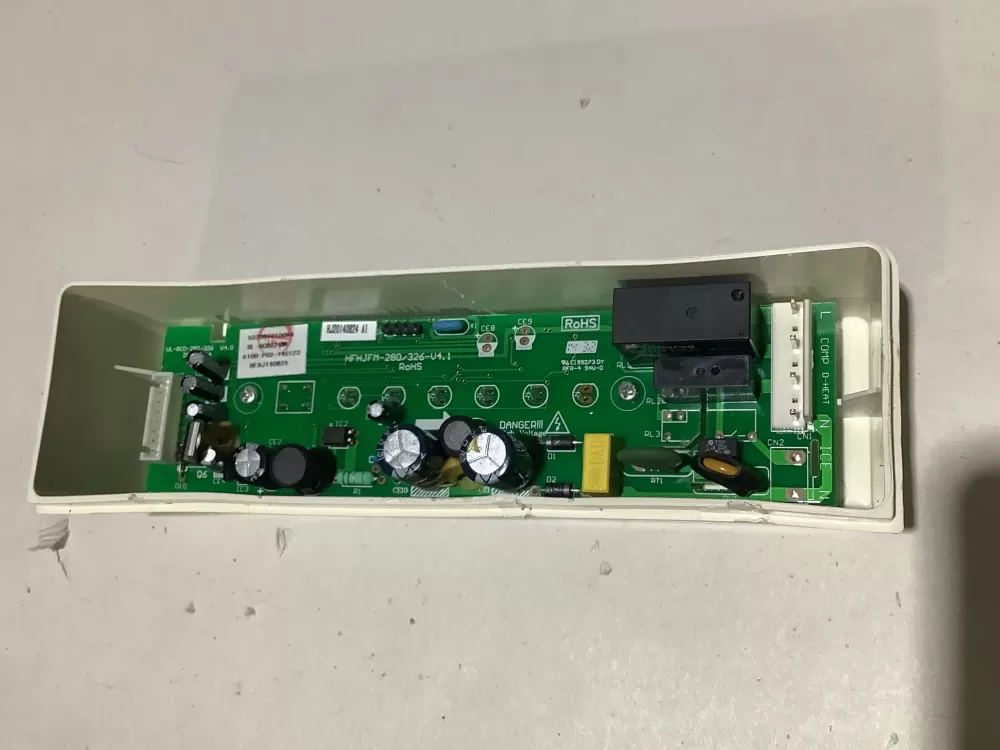 Magic Chef 502301010084 Refrigerator Control Board AZ144001 | ZC2422