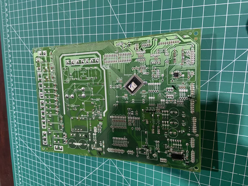 Kenmore Refrigerator 40301-0063402-03 Main Board AZ142703 | NR2401