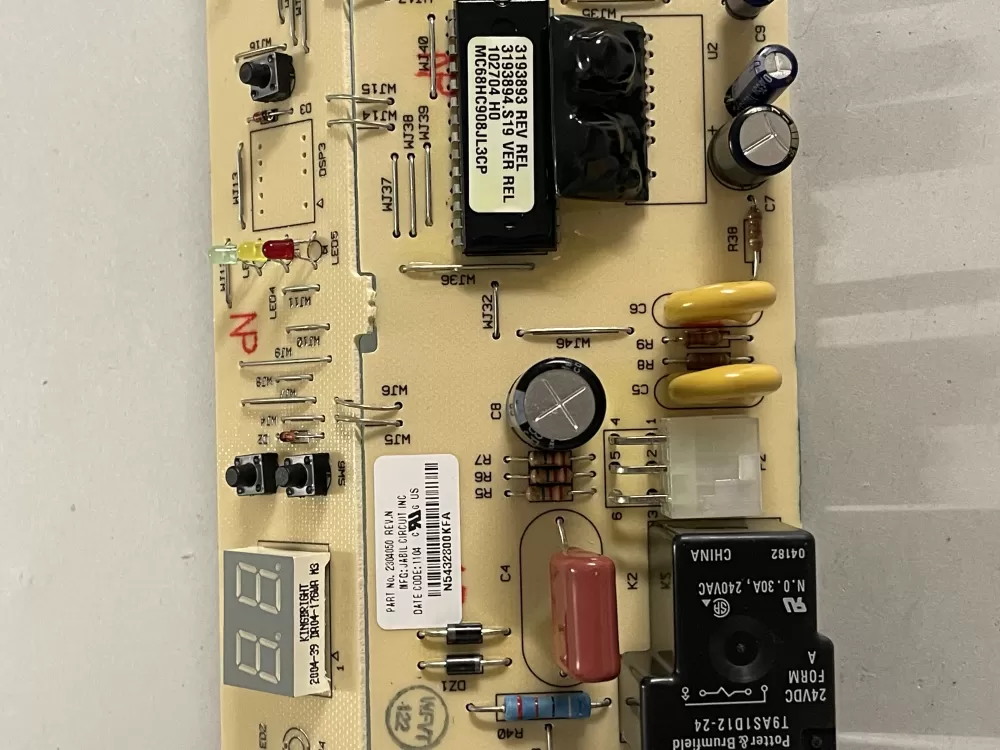 Kenmore 2304050 Refrigerator Control Board AZ143367 | KM2404