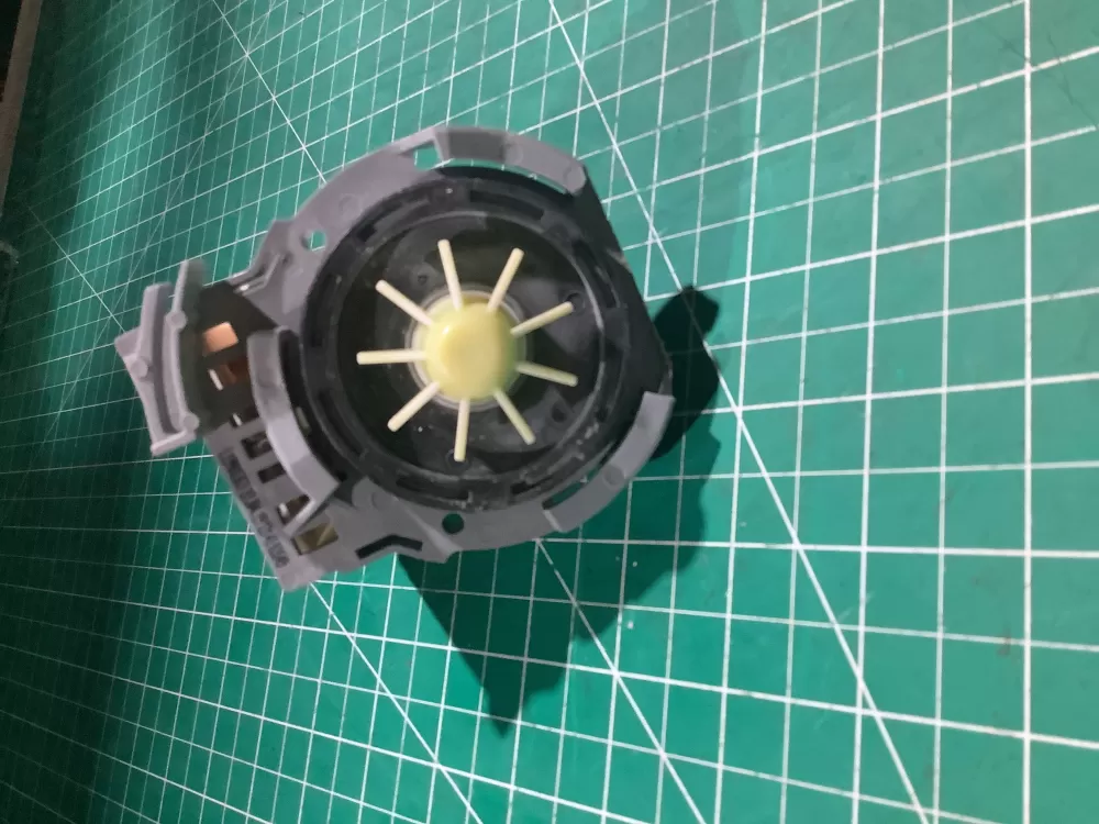 Whirlpool  Kenmore WPW10348269  W10348269  AP6020066  W10348269  W10084573  2813258  661662  8558995  8565839  PS11753379  W10158351  WPW10348269VP Washer Drain Pump