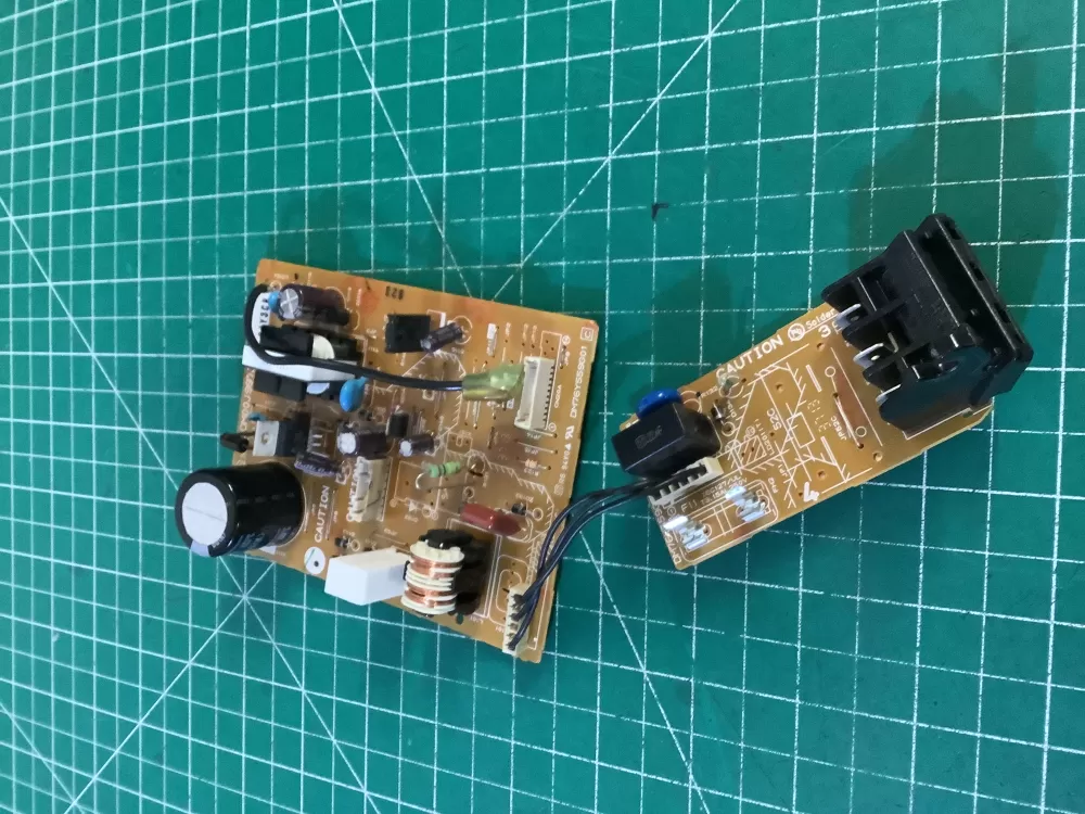 Mitsubishi DM00J997B Heat Pump A/C Unit Control Board AZ213255 | NR99