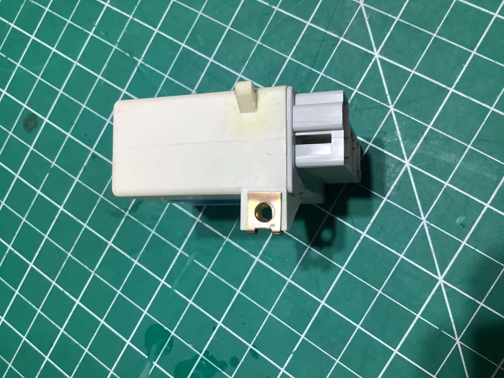 Miele 5254280 Dishwasher Relay AZ154023 | SL208