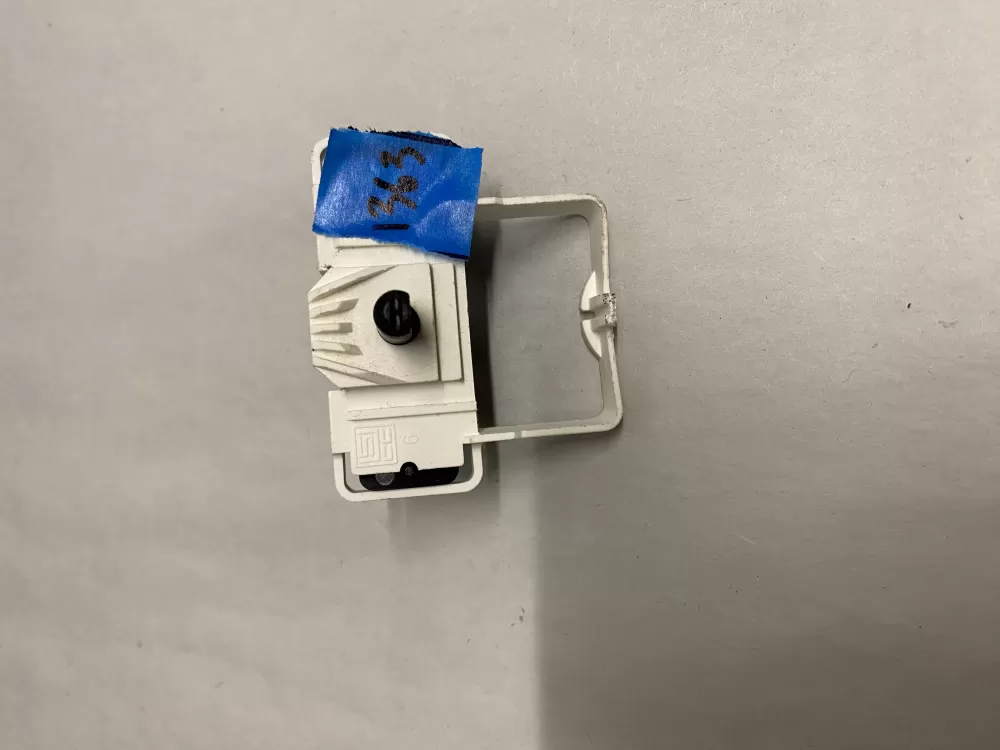 Whirlpool Dryer Switch Push To Start 3977456 0223  AZ224130 | BK1363
