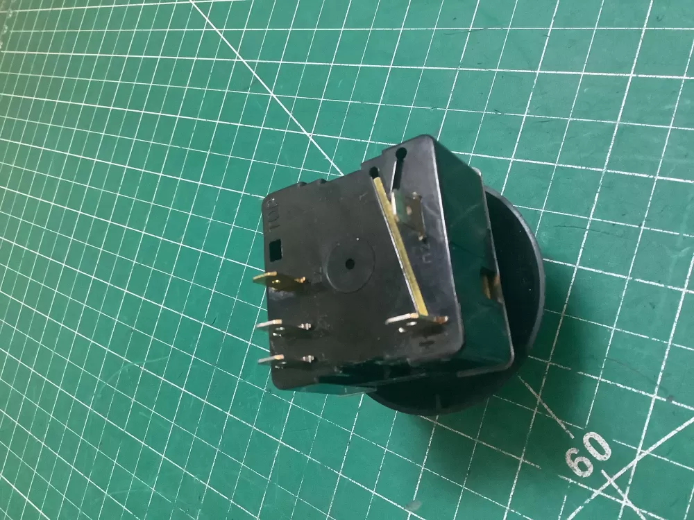 Electrolux AP6284789 316095500 Range Burner Switch AZ221397 | SLA47
