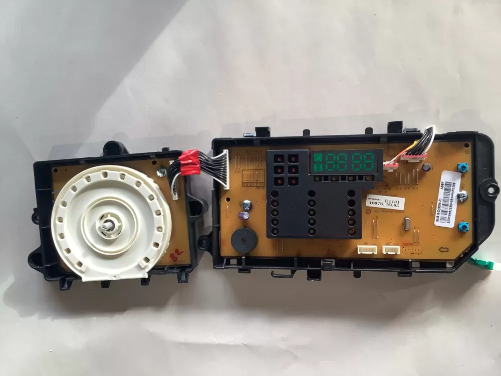 Samsung DC94 07338A Washer Control Board AZ126402 | ZC2259