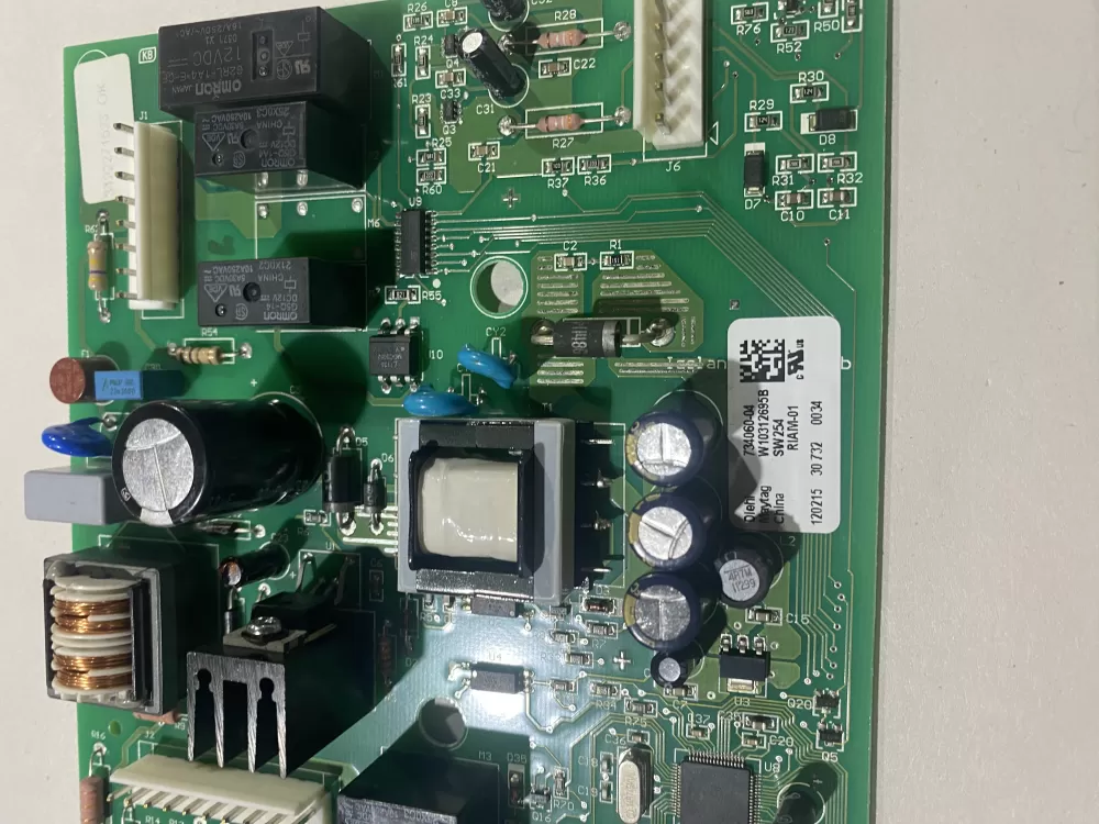 Whirlpool Maytag W10312695B Refrigerator Control Board AZ139016 | BK629