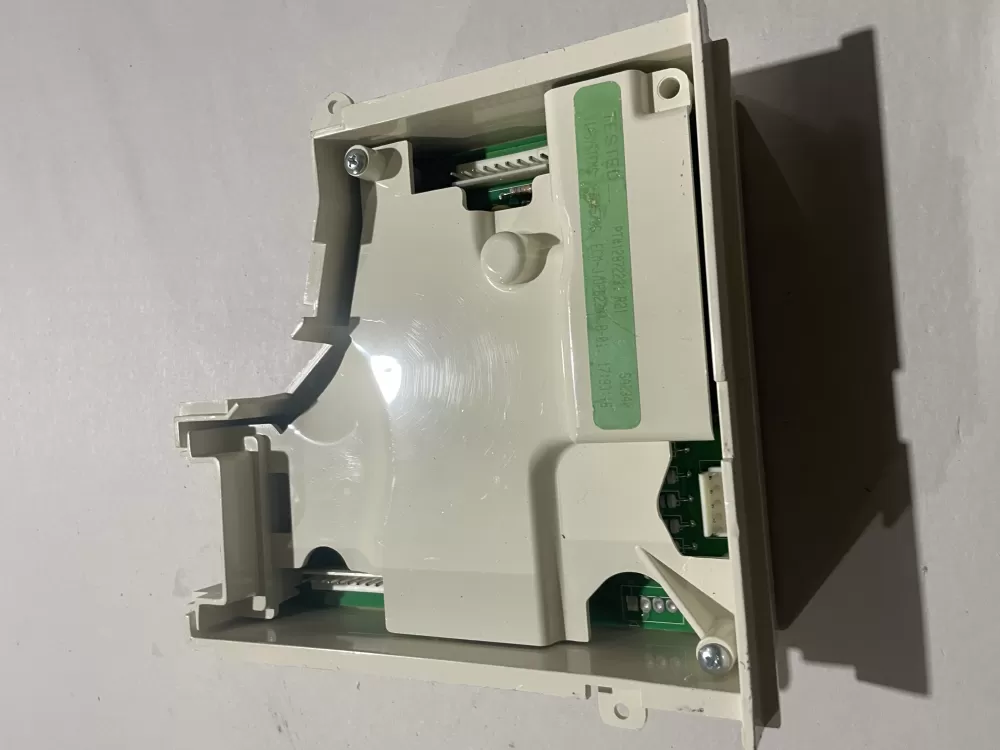 Viking  12872231  SA2348  295/06  0962384  17:33:46  225/08  OP62304 Refrigerator Main Control Board