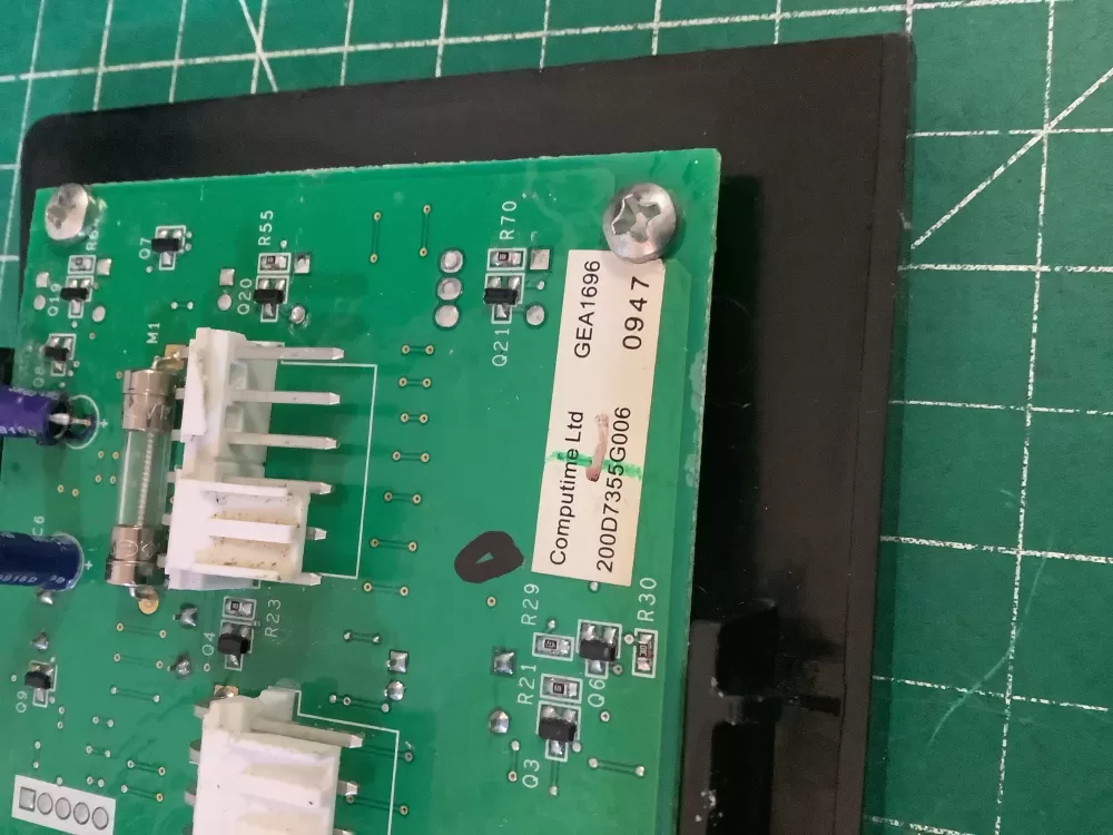 GE Hotpoint 200D7355G006 Refrigerator Control Board Dispenser AZ188102 | NR1942