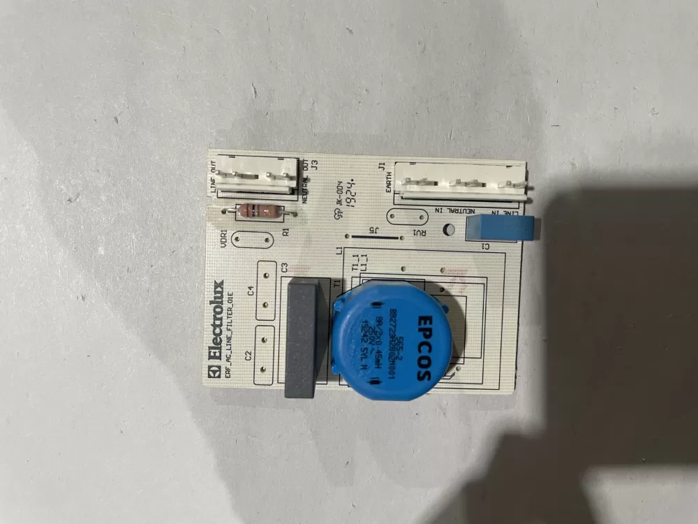 A05172504A Frigidaire Refrigerator Board - Control
