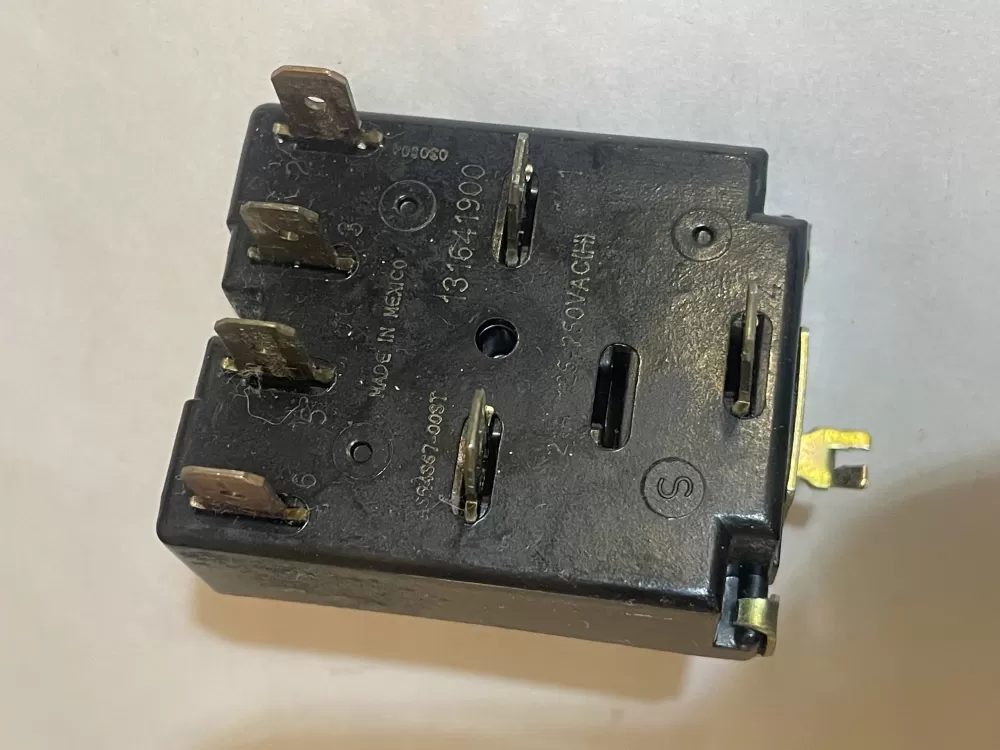 Electrolux 131641900 Dryer 