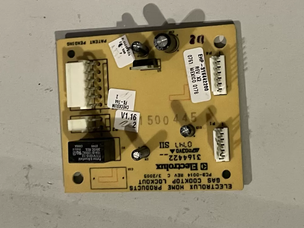 Kenmore  Whirlpool  Frigidaire 316442200 Range Control Board