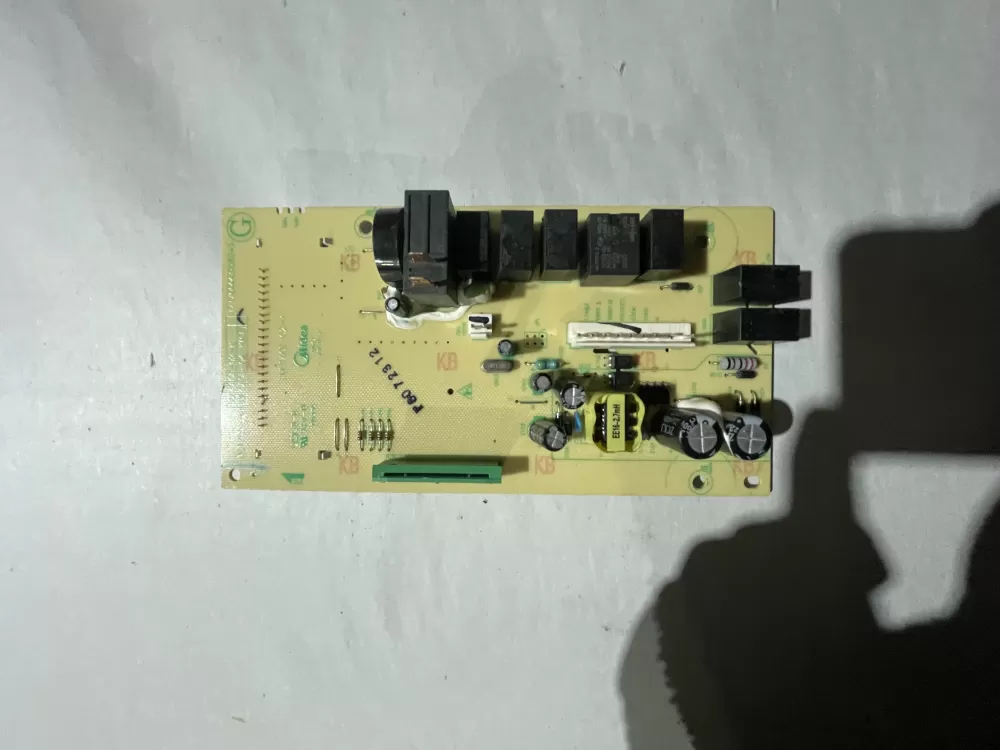 GE MD12001LB EMLAAGE-04-K 17170000008243 Microwave Control #