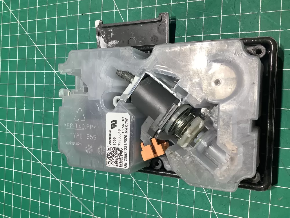 GE 265D1231P020 Dishwasher Detergent Dispenser